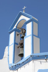 Glockenturm einer kirche in Griechenland
