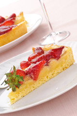 Fetta di torta di fragole