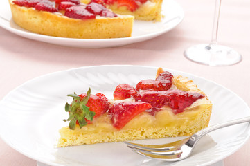 Fetta di torta di fragole