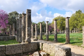 Perspective et colonnes du palestre d'Olympie