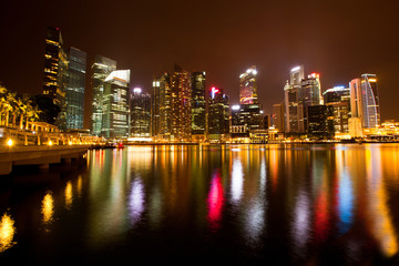 Fototapeta na wymiar Singapur panoramę miasta nocą