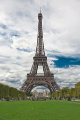 Fototapeta na wymiar Eiffel tower scenes e