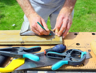 mesurer pour coupe de bois
