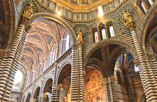 Siena, Tuscany - Interior of dome (Duomo di Siena)