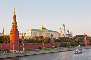 Russia, Moscow, type to  Moscow Kremlin and the river
