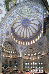 Fototapeta na wymiar Interior view of Sultanahmet Mosque