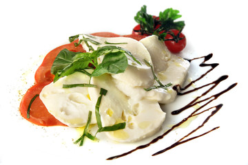 mozzarella di bufala con pomodori
