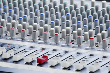 Sound mixer