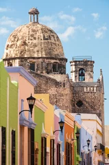 Deurstickers Mexico Koloniale architectuur in Campeche (Mexico)
