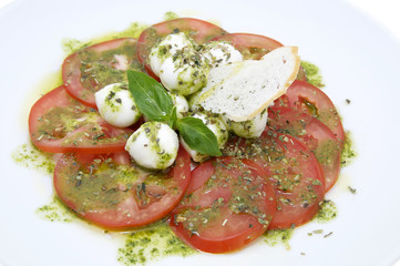 помидоры и сыр