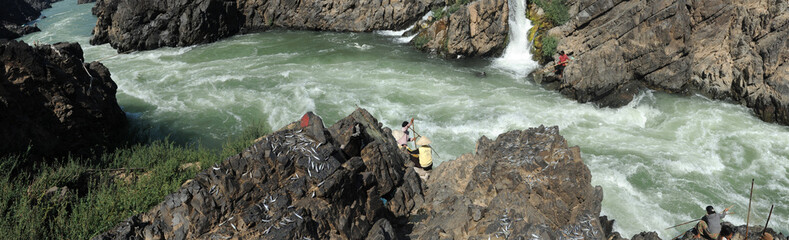 Pescatori sul fiume Mekong presso Don Khon, Laos