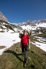 Frühlingserwachen in den Alpen