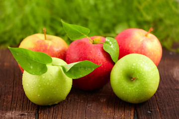 Fresh apples