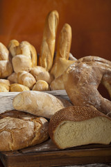 pane cotto al forno, assortimento