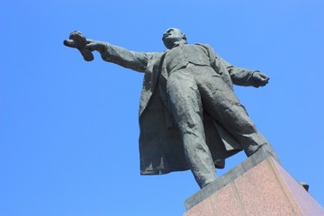 Monument to Lenin