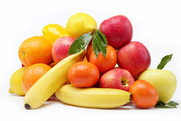 Fototapeta na wymiar Fresh citrus fruits isolated on a white background.