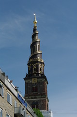 Fototapeta na wymiar Frelsers Kirke Turm 1