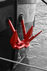 Ancre de bateau rouge