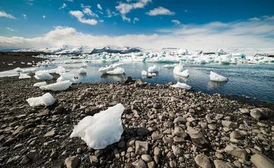 Afwasbaar Fotobehang Natuur Icebergs at Jokulsarlon. Iceland