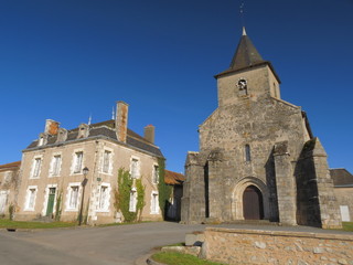 Fototapeta na wymiar Wieś Bourg-Archambault Wiedniu Poitou-Charente