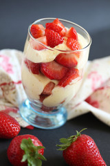 Tiramisu fraise-3090
