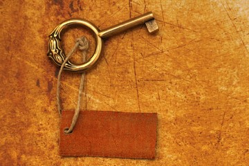 Old key and tag