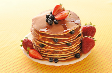 Pancakes with strawberry and blueberries