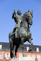 Fototapeta na wymiar Pomnik króla Filipa III w Madrycie