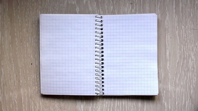 Pasar p&aacute;gina de un cuaderno