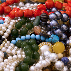 Jewelry, necklaces, pearls