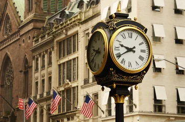 Crédence de cuisine en verre imprimé New York Antique Clock and Manhattan Street Scene