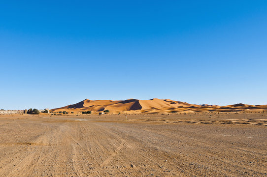 Erg Chebbi desert