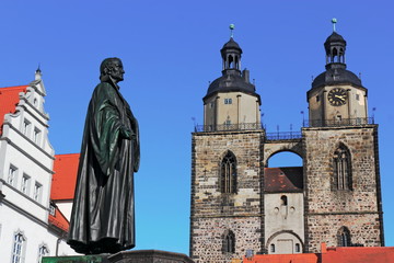 Obraz premium Rathaus, Melanchthon und Marienkirche