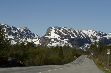 Norwegian mountain road