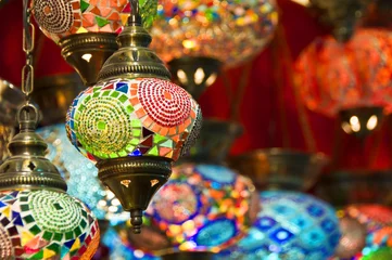 Poster Oosterse lampen op de Grand Bazaar in Istanbul - Turkije © Delphotostock