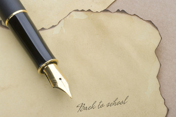 Fototapeta premium Gold pen
