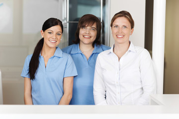 team in der zahnarztpraxis
