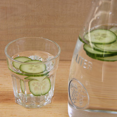 wasser gurkenscheiben