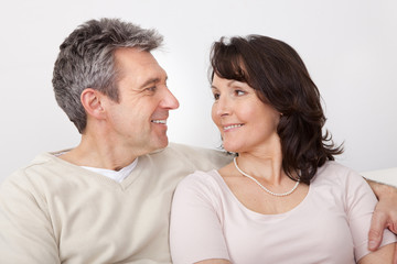 Obraz premium Portrait of happy mature couple