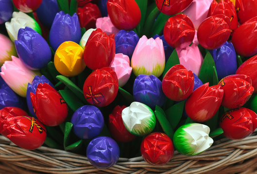Dutch wooden souvenir tulips