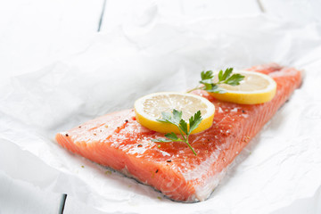 Raw loin of salmon with lemon
