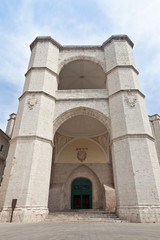 Fototapeta na wymiar Kościół San Benito el Real w Valladolid, Hiszpania