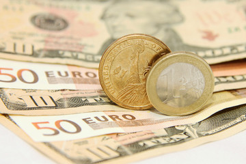 Dollaragainst Euro