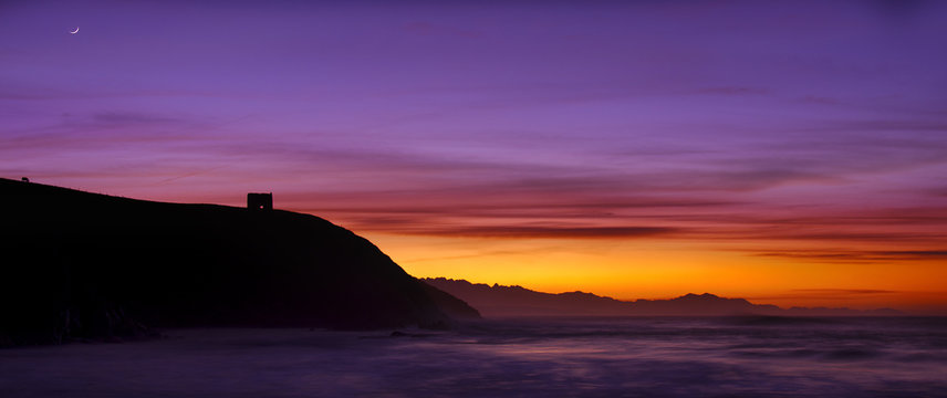 Atardecer sobre el mar