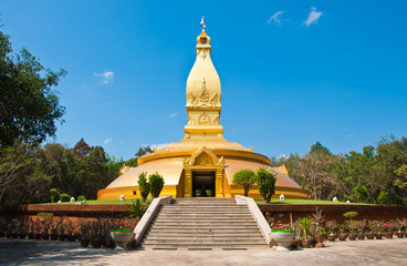 Naklejka premium Lung Phu Cha Monument