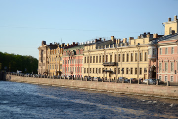 Fototapeta na wymiar Fontanka canal in Saint-Petersburg