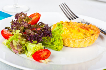 Mini quiche with salad