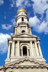 Fototapeta na wymiar Ukraine, Charkow, Europa, Kirche, Turm, Kuppel