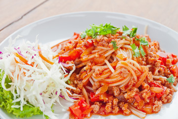 Spaghetti  with tomato sause