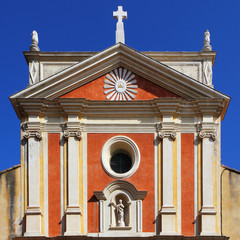Façade de la cathédrale d'Antibes